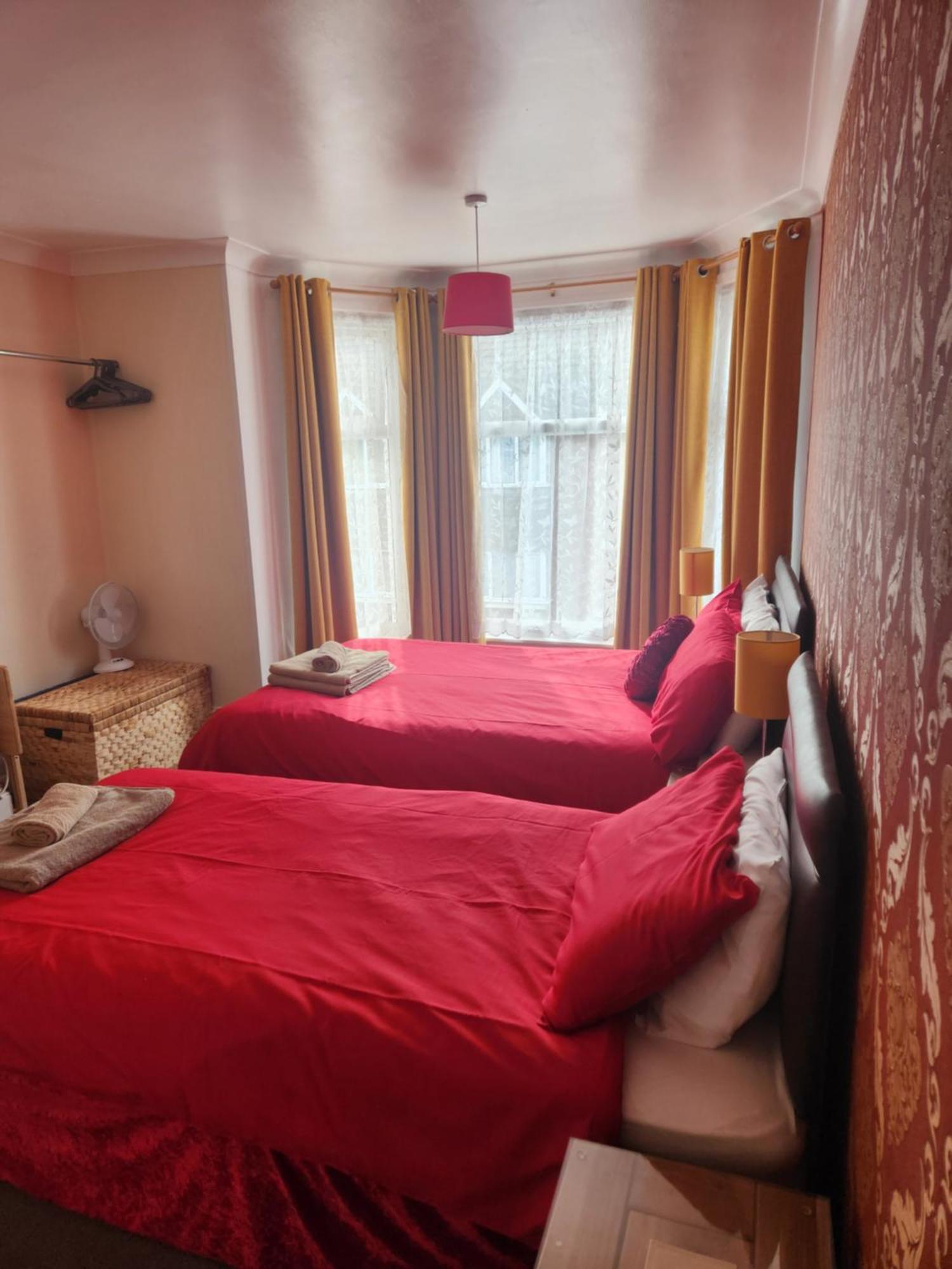 Twin Palms Guesthouse Great Yarmouth Exteriér fotografie